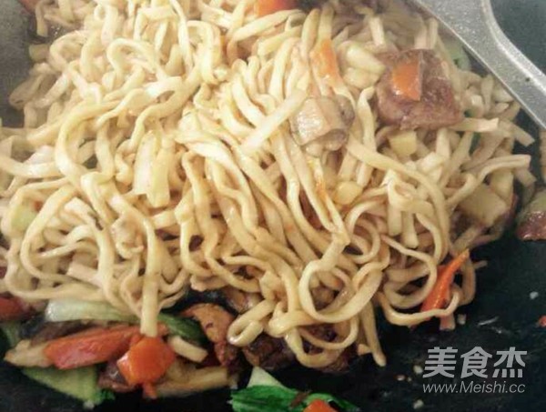 Assorted Braised Noodles recipe