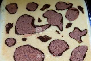 #aca烤明星大赛#leopard Print Cake Roll recipe
