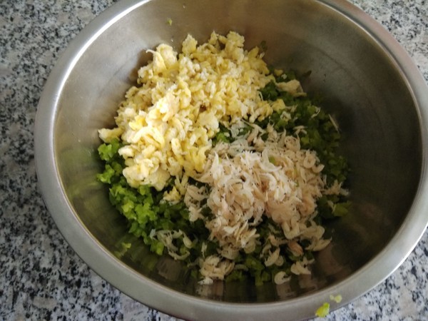 Egg and Green Pepper Dumplings recipe