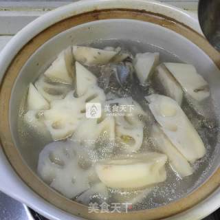 Lotus Root Bone Soup recipe