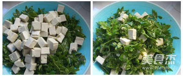 Tofu with Pepper Sprouts recipe