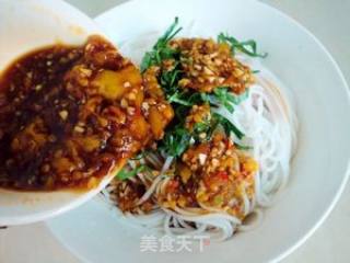 Rice Noodles with Tree Tomato recipe