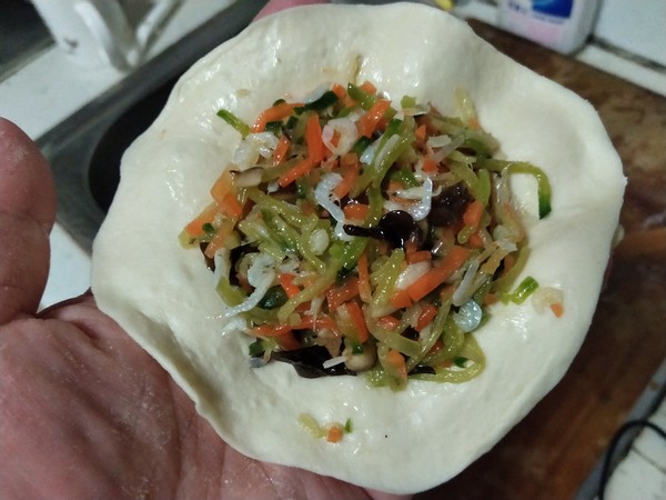 Vegetarian Radish Vermicelli Buns recipe