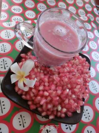 Pink Crystal Pomegranate Juice recipe