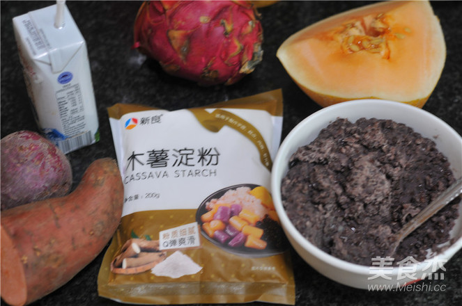 Colorful Fruit Taro Balls recipe