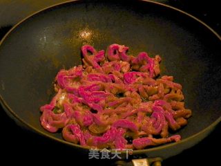 Beef with Enoki Mushroom and Red Wine recipe
