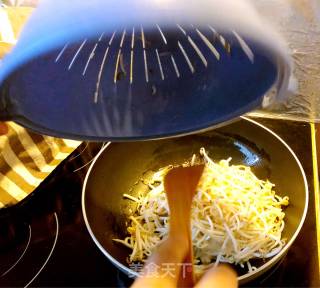 Fried Mung Bean Sprouts recipe