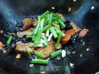 Cooked Tofu with Wild Mushrooms recipe