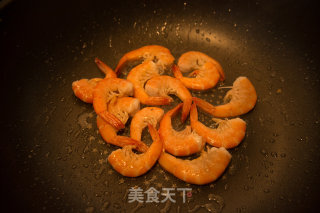 Three-step Quick Cooking Hand-peeled Garlic Shrimp with Garlic Bread recipe