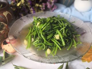 Stir-fried Chrysanthemum Vegetable recipe