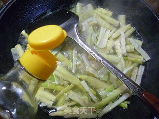 Braised Feet and Bamboo Shoots recipe