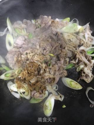 Lamb Rolls with Scallion and Cumin recipe