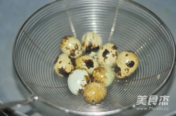 Quail Eggs with Vegetable Mustard Seed recipe