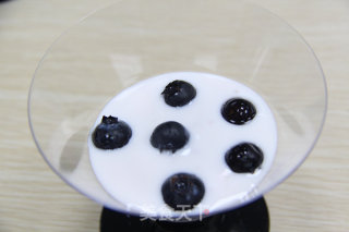 Yogurt Assorted Fruit Cereal recipe