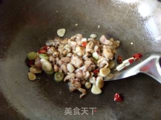 The Leftovers are Added to The Dishes, and You Will be Unforgettable When You Eat ------------cooked Chicken recipe