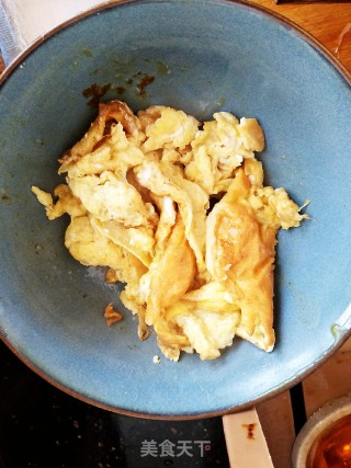Fried Fungus with Eggs recipe