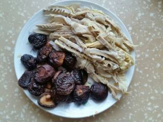 Dried Bamboo Shoots and Old Duck Pot recipe