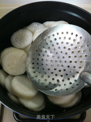 Beef and Radish Dumplings recipe