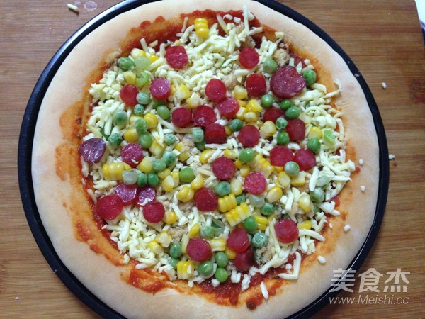 Sausage Pork Floss Pizza recipe