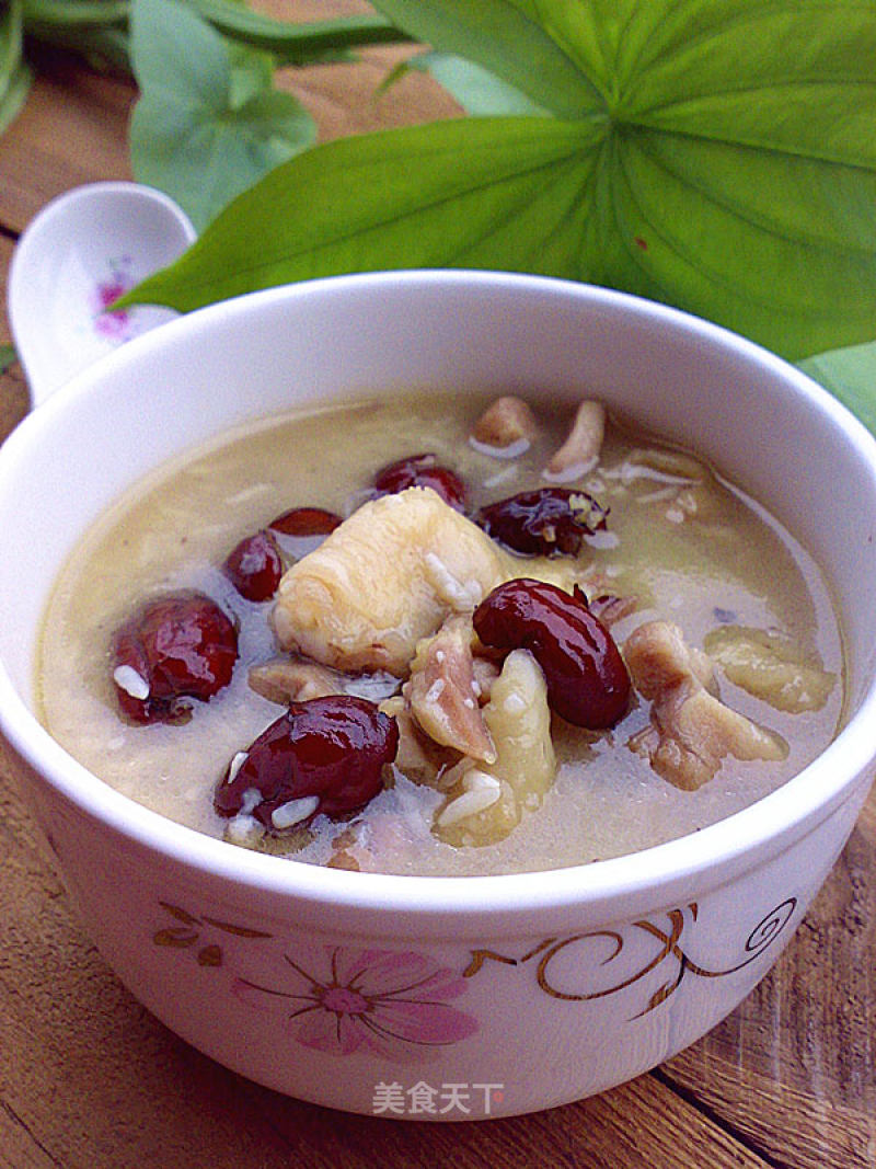 Boiled Chicken with Wine Stuffed Red Dates recipe