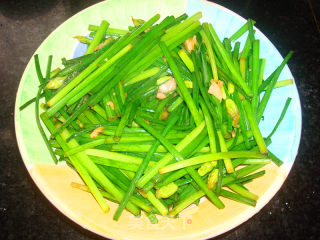 Stir-fried Pork Heart with Leek Flower recipe