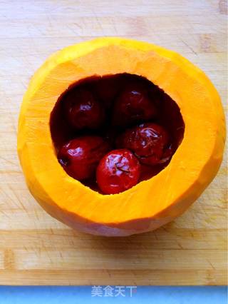 Pumpkin Candied Date Steamed Lily recipe