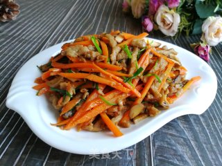 Stir-fried Beef with Carrots recipe