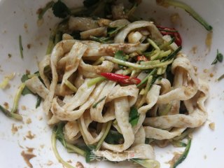 Cold Beef Tendon Noodles recipe