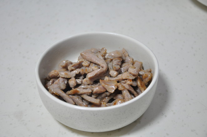 Stir-fried Shredded Pork with Bean Sprouts recipe