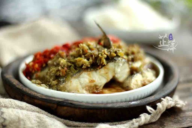 Steamed Sea Bass with Double Peppers recipe