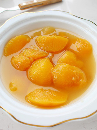 Homemade Canned Yellow Peaches recipe