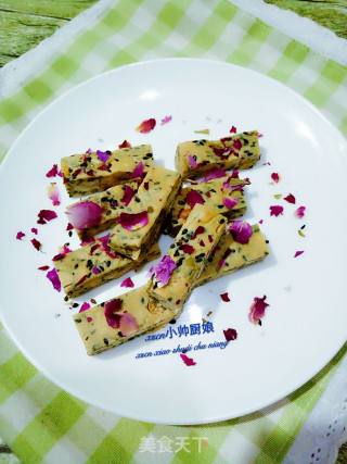 [northeast] Rose Peanut Nougat recipe