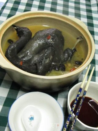 Shenqi Tianqi Red Date Black Chicken Soup recipe