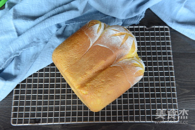 Breadmaker Version Carrot Toast recipe