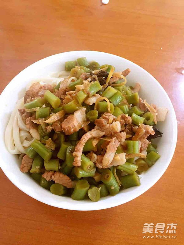 Lentil Noodles with Shredded Pork recipe