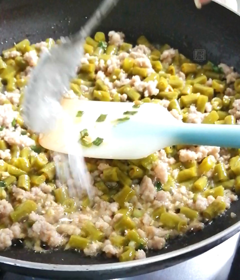 Stir-fried Minced Pork with Capers recipe