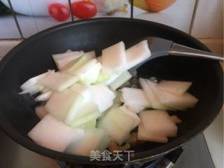 Scallops and Winter Melon Soup recipe