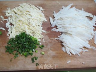Shredded Radish Pie recipe