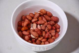 Peanut and Red Date Congee recipe