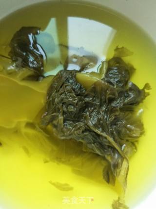 Fried Konjac Shreds with Pickled Cabbage recipe