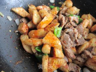 Stir-fried Pork with Dry Naan recipe