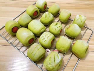 Matcha Hot Dog Sausage Bread recipe