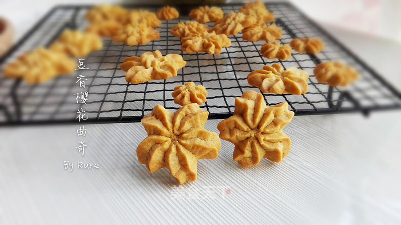 Bean Scented Sakura Cookies recipe