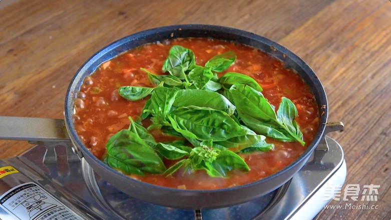Classic Tomato Pasta recipe