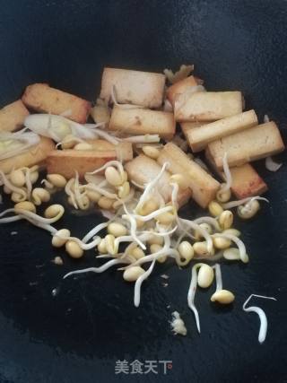 Fried Bean Sprouts with Tofu recipe