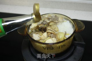 【guangdong】claypot Rice with Mushroom and Chicken recipe