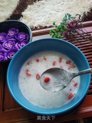 Braised Snow Swallow and Snow Lotus Seed in Coconut Milk recipe