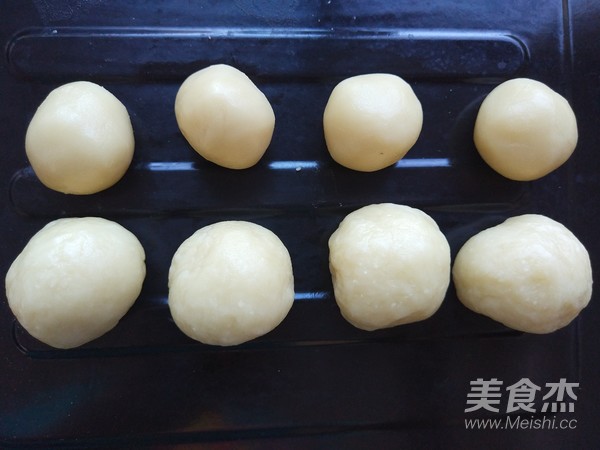 Su-style Fresh Meat Moon Cakes recipe