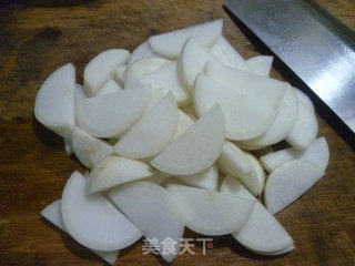 Stir-fried Radish with Shacha Soy Sauce Tofu recipe