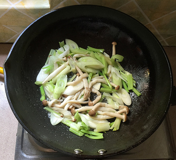 Braised Red Ginseng with Scallions recipe